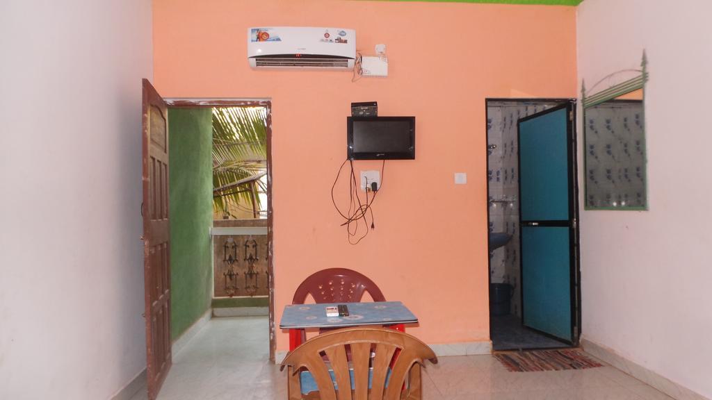 J.S Holiday Guest House Calangute Dış mekan fotoğraf